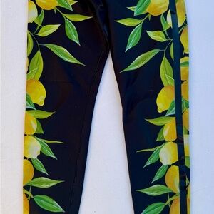 Ultracor Lemon Print High-Rise Leggings – Size M – Mediterranean Citrus Print